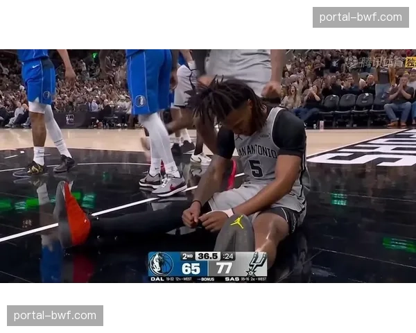 马刺vs猛龙末节：卡斯尔11助攻串联反击波