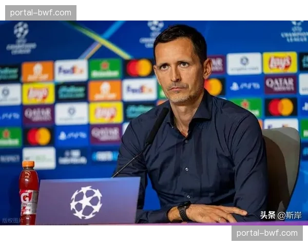法兰克福主帅赛前确认，将针对科隆特点进行高强度压迫训练